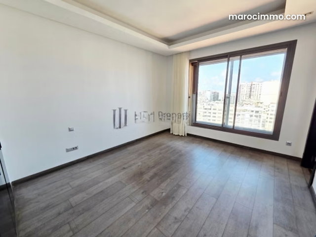 T4 de 134m² – etage eleve – résidence sécurisée — 5