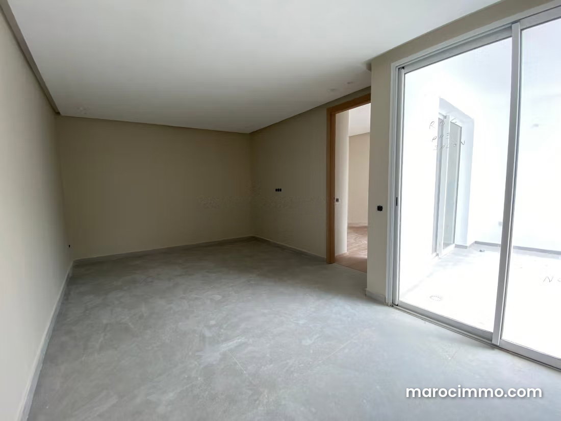 Appartement avec terrasse et jardin à Hay Hassani Casablanca — Casablanca