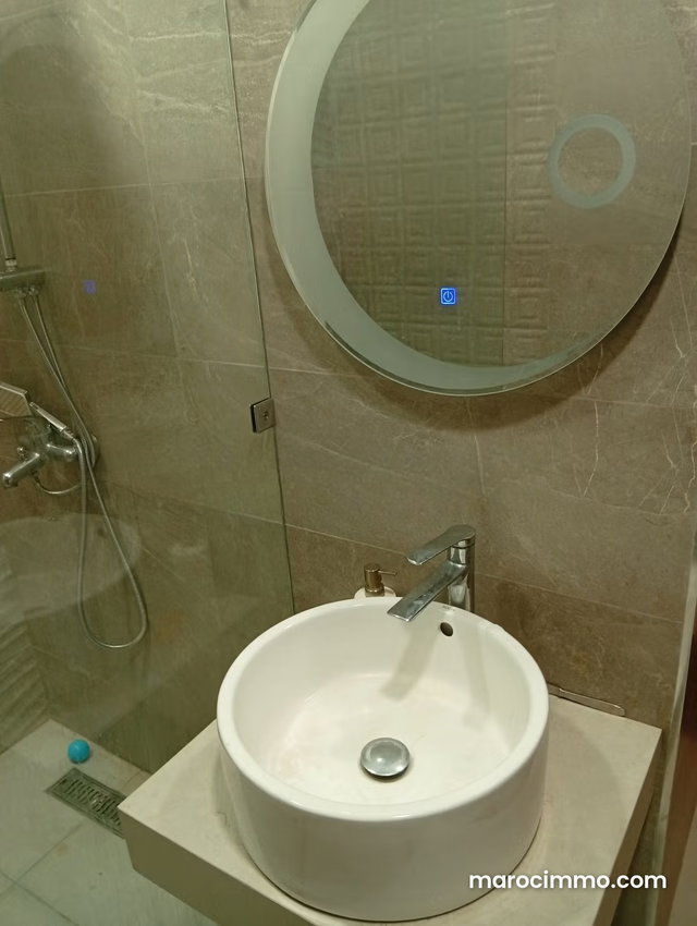 Bel appartement en location à Guéliz. 2 pièces confortables. Meublé — 4