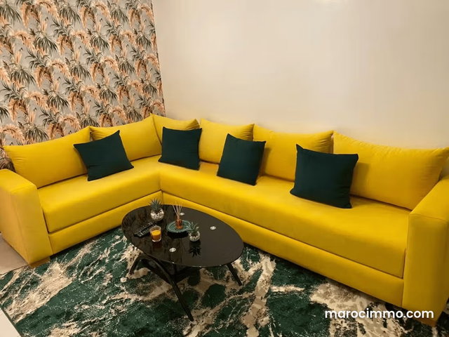Chic studio meublé sur résidence sécurisée à louer — 2