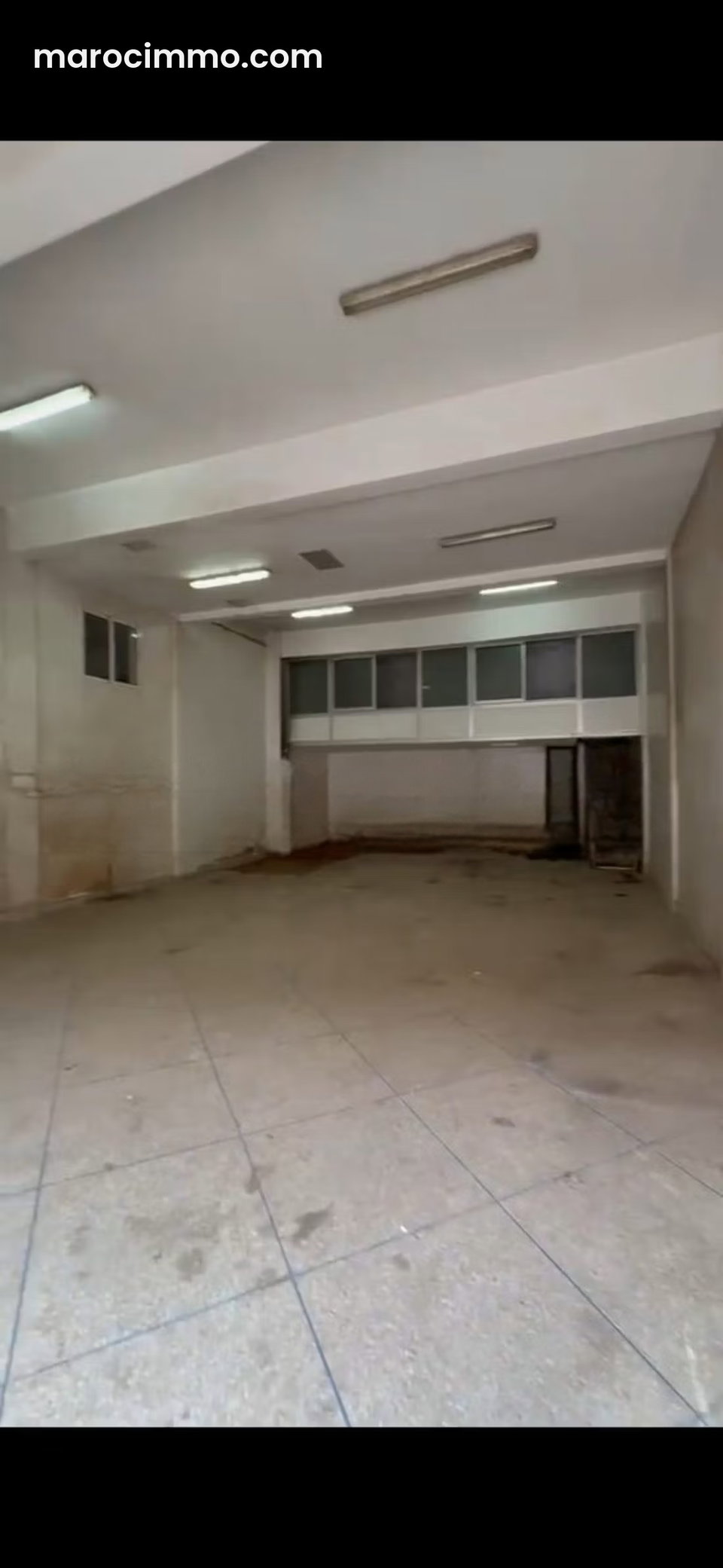 Louez ce local commercial à Route de Safi. Surface de 190 m²