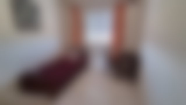 شقة مشرقة بشرفة للبيع بحي بلاتو في الجديدة — 3