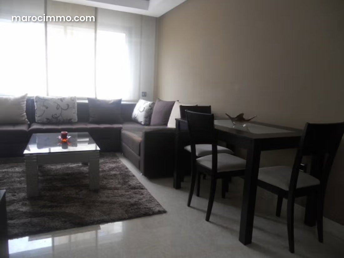 استوديو مفروش للكراء بحي بالمير الدار البيضاء — الدار البيضاء