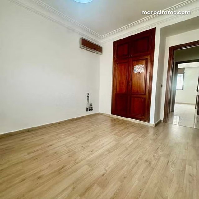 Appartement à Louer de 123.0 m² à Casablanca, Maarif — 2