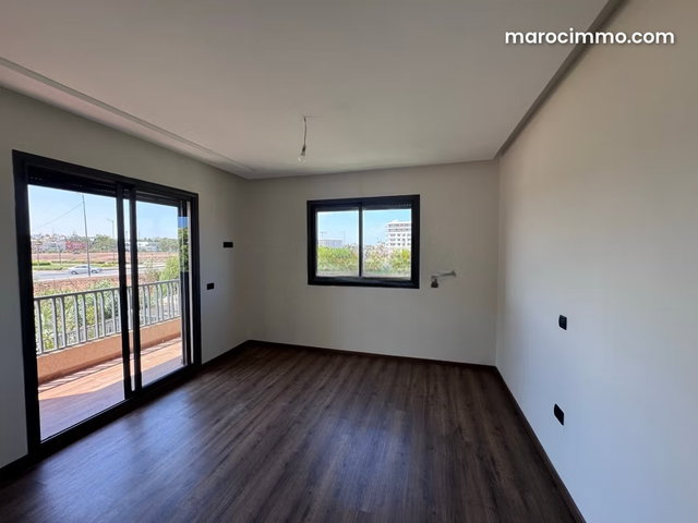 Magnifique appartement à louer — 4