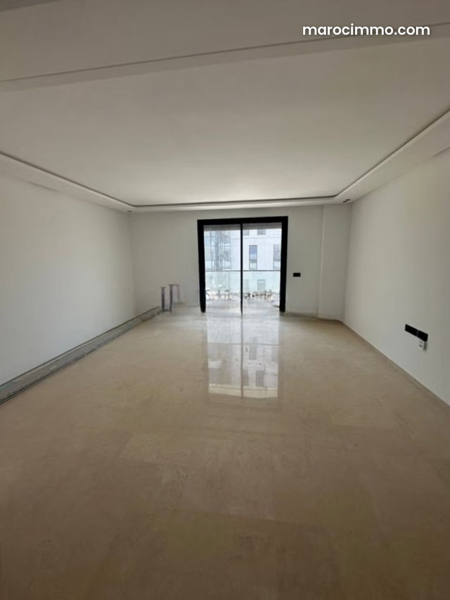 T3 vide 116 m² – 2 chambres – terrasse — 3