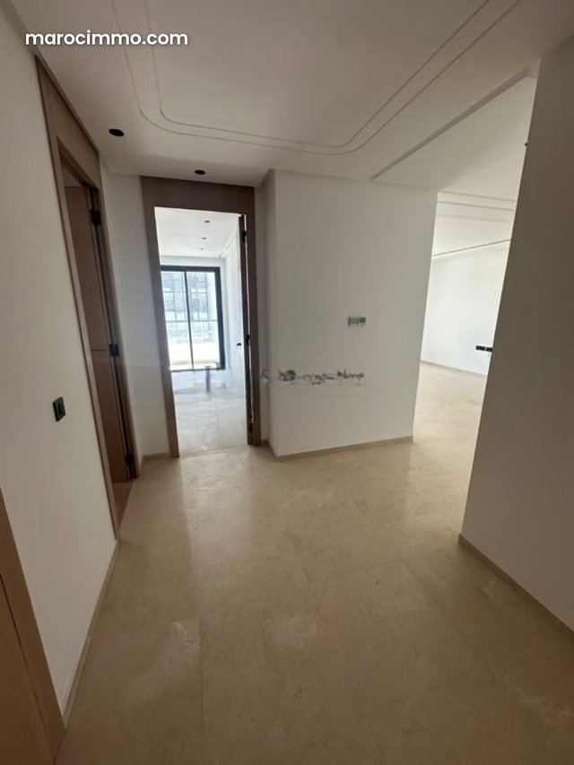 T3 vide 116 m² – 2 chambres – terrasse — 4