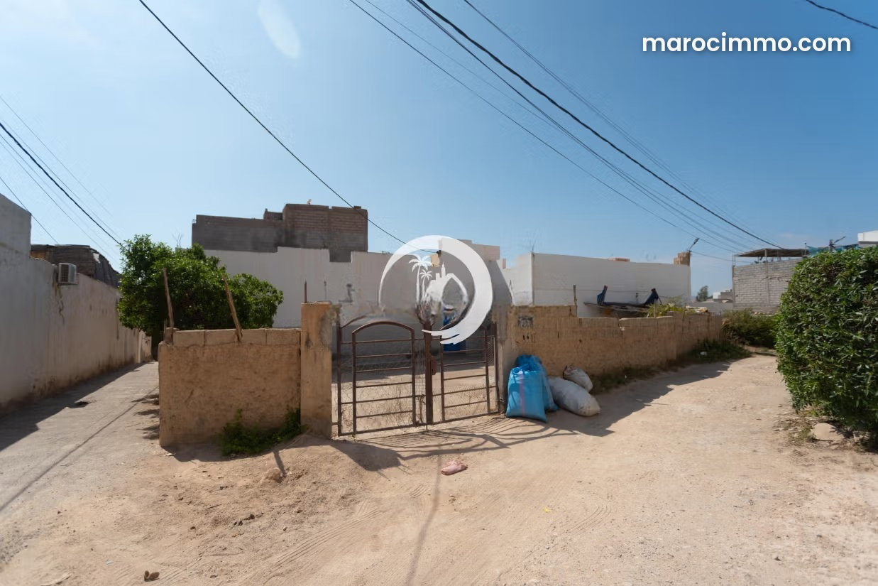 منزل بإطلالتي بحر وجبل للبيع في أورير — أورير