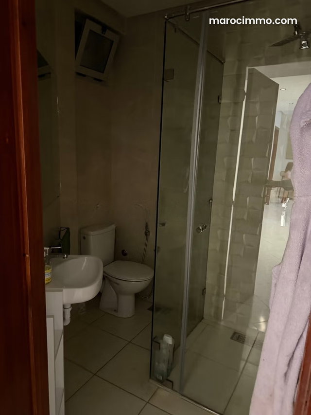 Louez cet appartement à Riyad. 3 belles chambres. Avec ascenseur — 2
