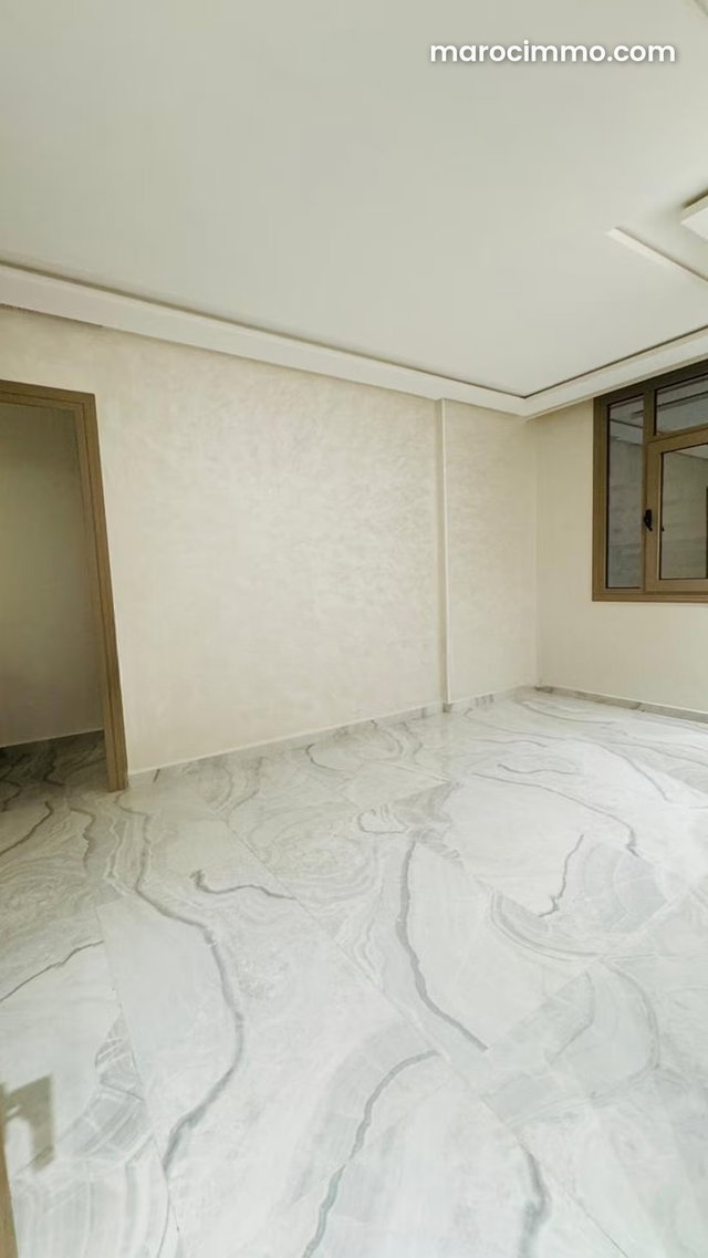 Apartment for rent in Marjane. 3 bedrooms. Double glazing windows — 5
