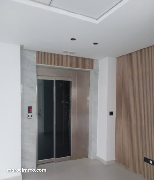 Location d'un plateau bureau Hay Riad — 3