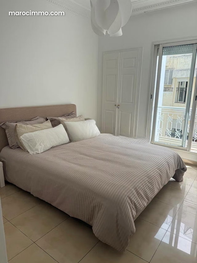 Studio meublé 60m² Racine 8000 dh — 5