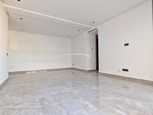 Appartement neuf à louer sur CFC 131 m² — 2