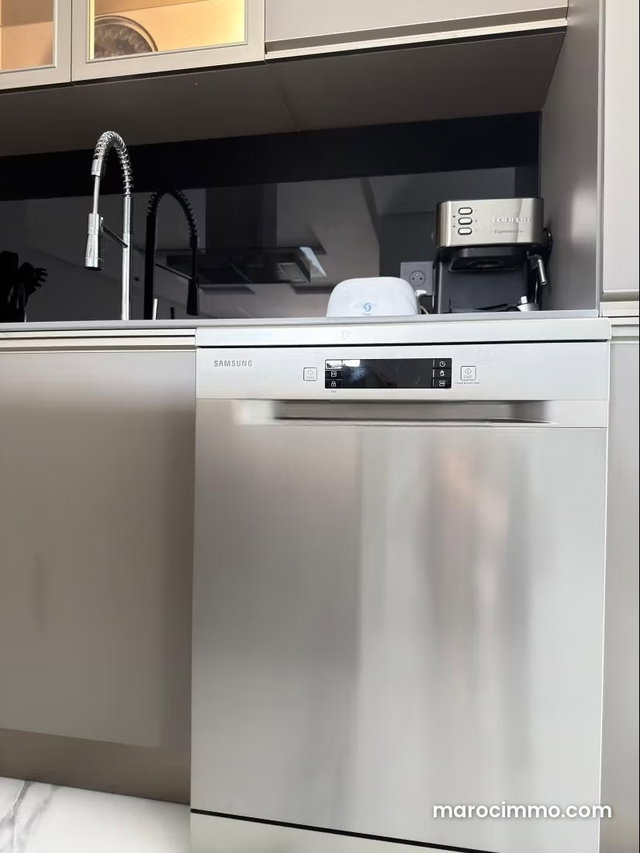 Apparemment 2 chambres meublées — 4