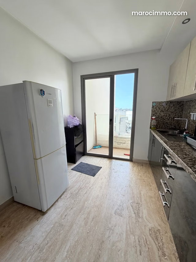 Appartement à louer à Belvédère. Surface totale 90 m². Bien meublé — 3