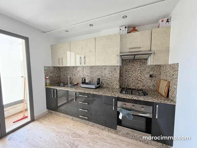Appartement à louer à Belvédère. Surface totale 90 m². Bien meublé — 2