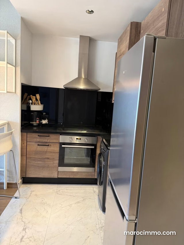 À louer – Studio meublé au quartier Oasis — 5