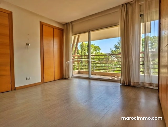 Villa en bande à vendre sur Ville Verte 275 m² — 5