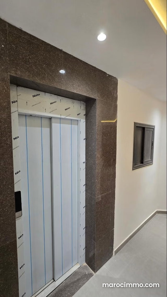 Appartement à vendre à Medina. Surface de 76 m². Belle terrasse et jardin — 2