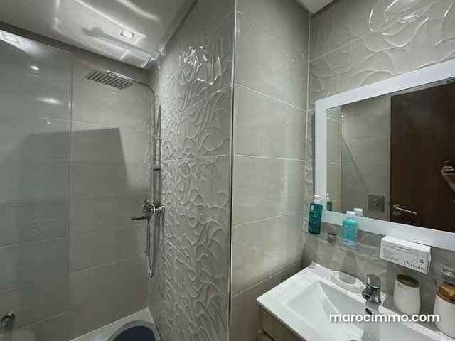 Louer un studio à Bourgogne Ouest 7500 dhs — 4