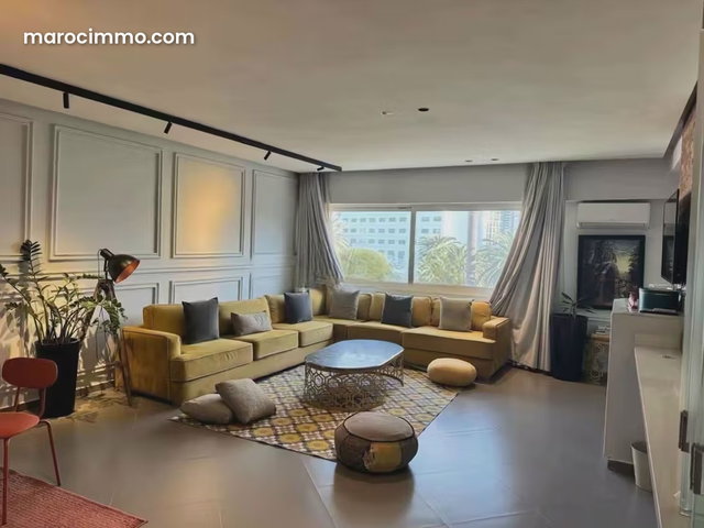 Appartement à louer au port de Casablanca. Superficie de 120 m². Meublé — 3