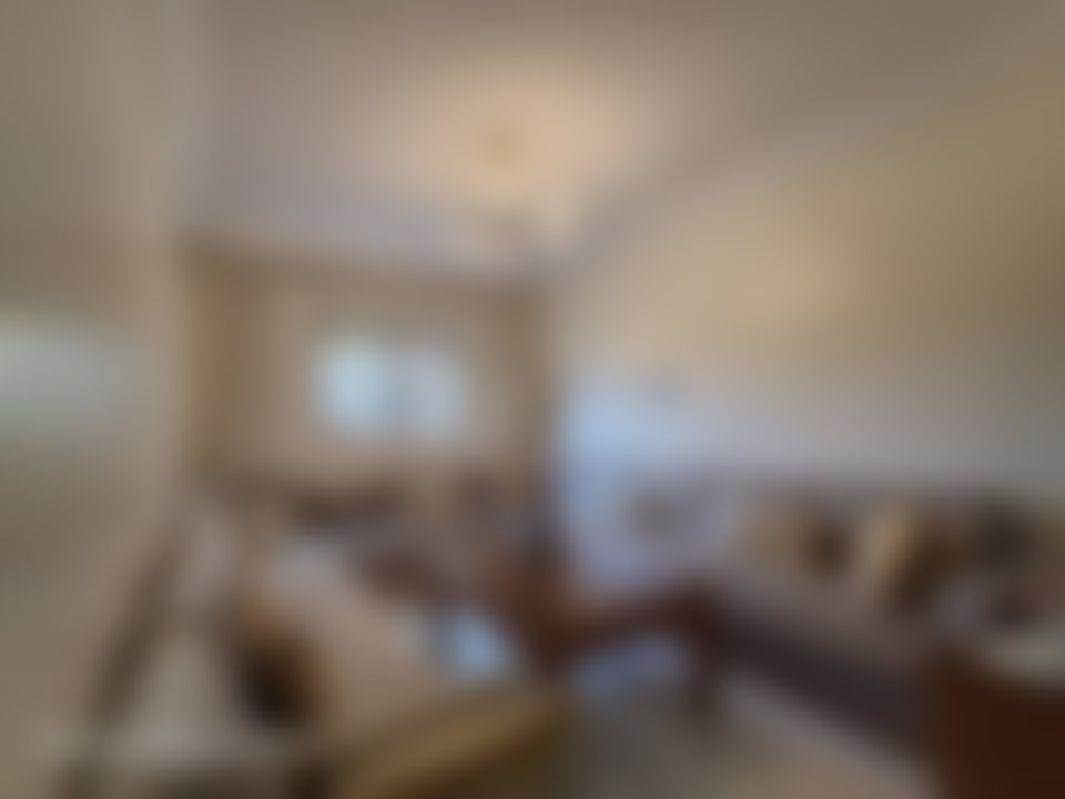 شقة حديثة بإضاءة جميلة للبيع في كازابلانكا فاينانس سيتي