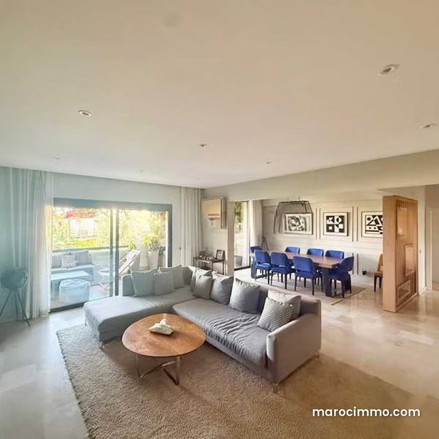 Apartment for Rent in Casablanca, Ain Diab - 202.0 m² — 4
