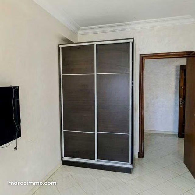 Appartement à Vendre de 75.0 m² à Casablanca, Roches Noires — 2