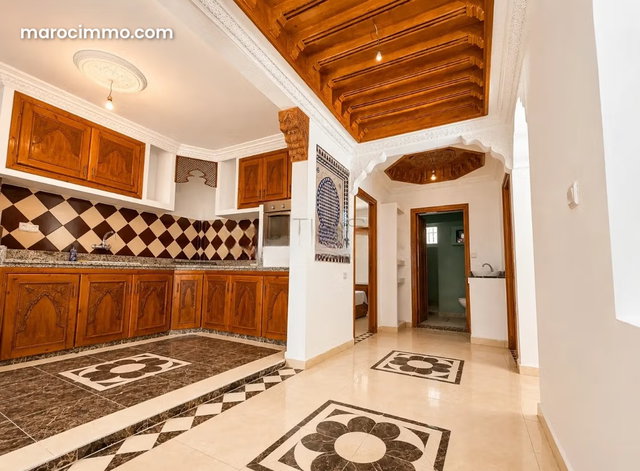 Furnished apartment with two facades in Essaouira — 4