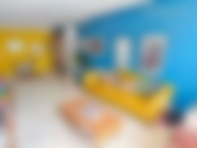 شقة مفروشة بشرفة للكراء بحي بورغون في الدار البيضاء — الدار البيضاء