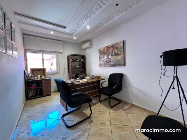 Commercial Office Space for Rent in Victor Hugo — 3