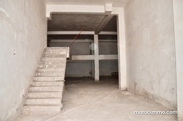 Beautiful location for sale in the heart of Guéliz, Marrakech. 271 m² surface area — 4