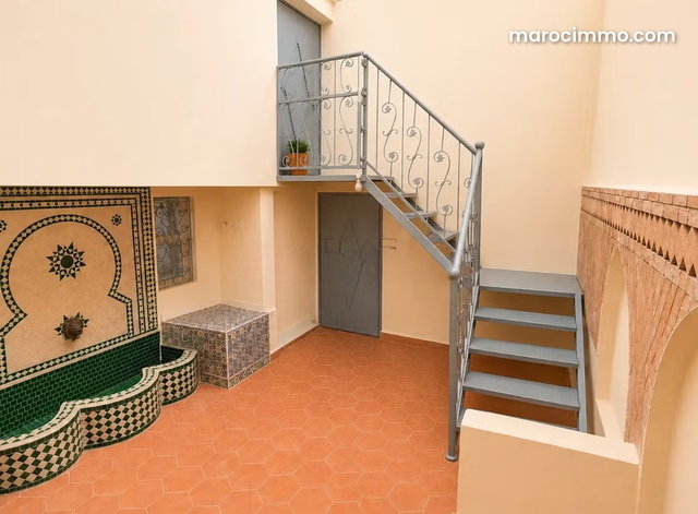 Riad contemporain titré 3 suites face aux remparts — 3