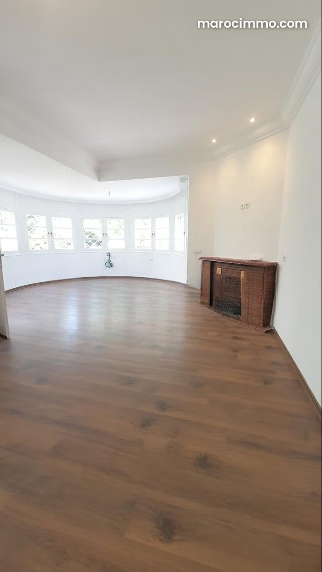 Magnifique villa à louer à Cil — 5