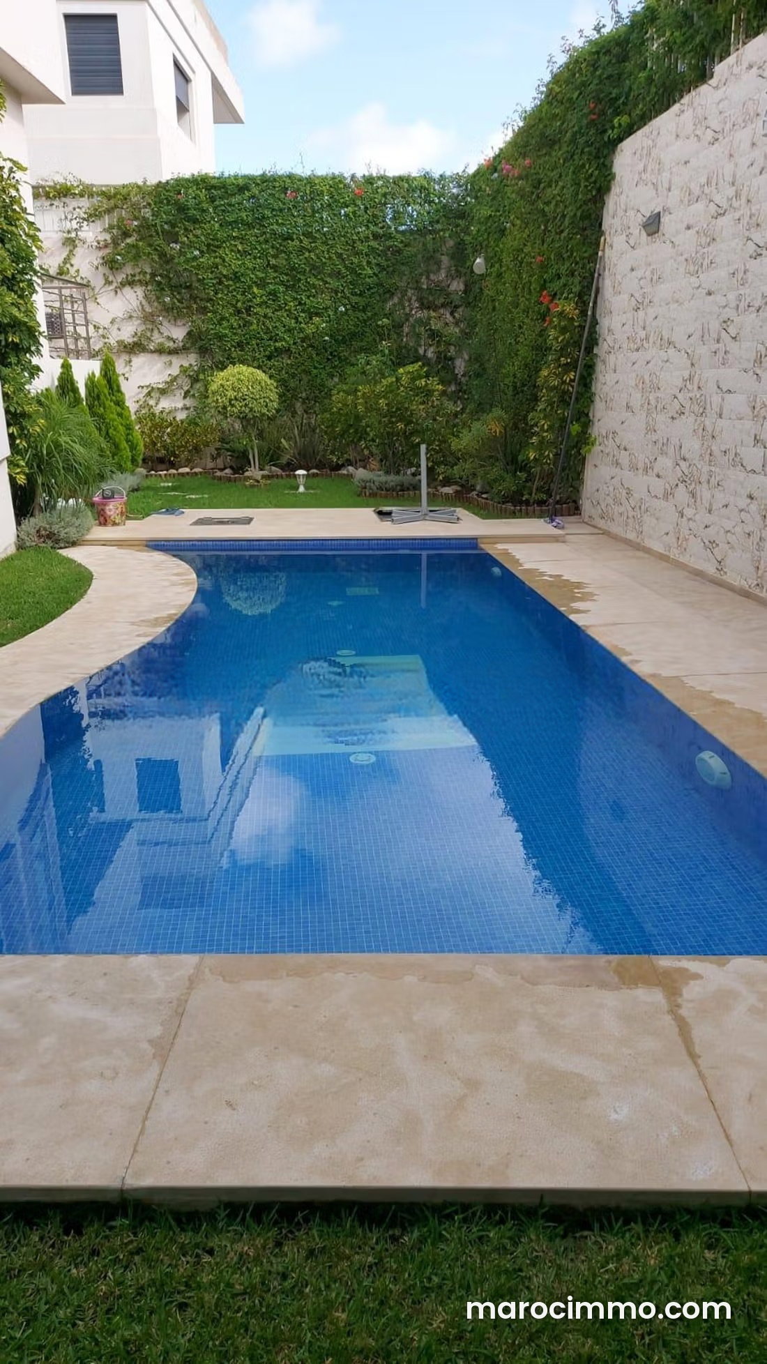 600 m² Villa with Pool and Garden in Achakar, Tangier — Tangier