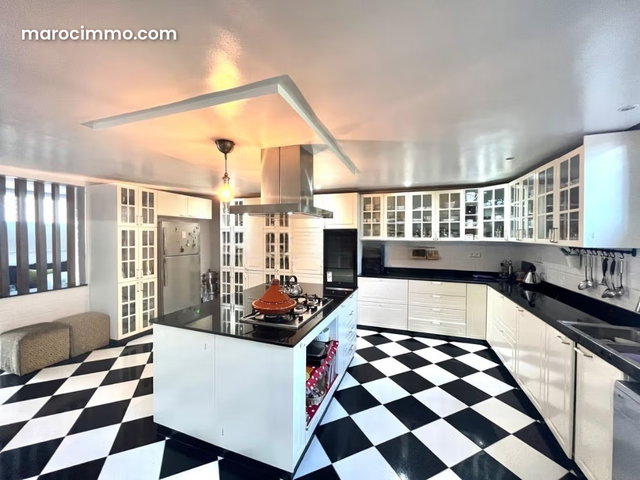 À Vendre – Superbe Villa à Dar Bouazza — 4