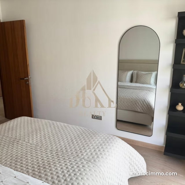 1CH Salon Nicely Furnished for Rent in SOUISSI — 2