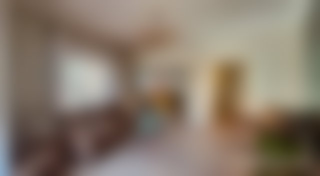 شقة مفروشة بشرفة للكراء وسط طنجة — 2