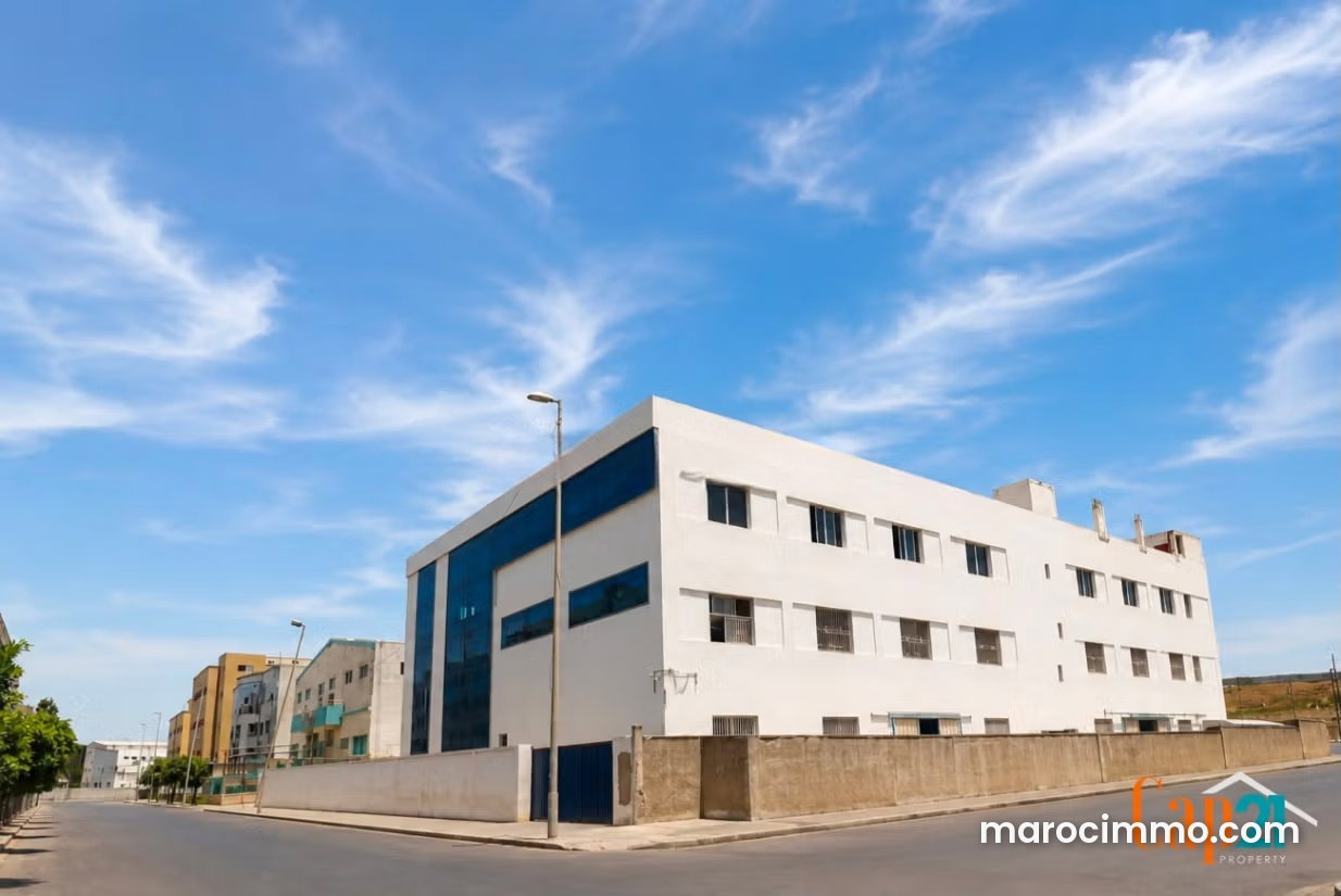 Local commercial industriel à louer, El Majd, Tanger — Tanger