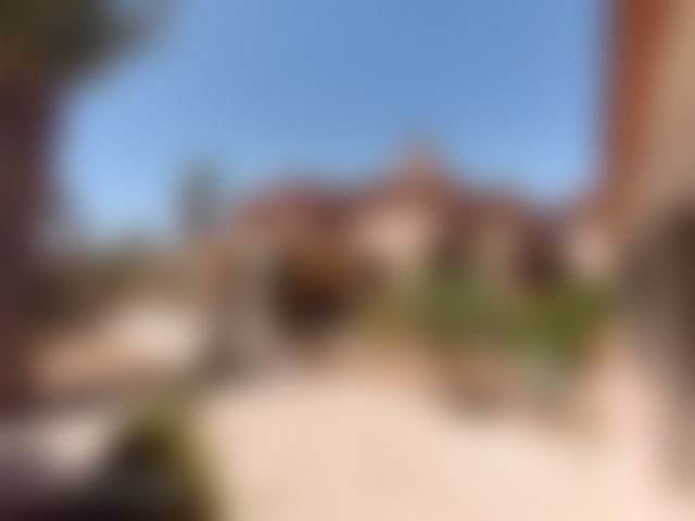 فيلا عربية أندلسية واسعة للبيع بحي لي بورت دو مراكش — 2