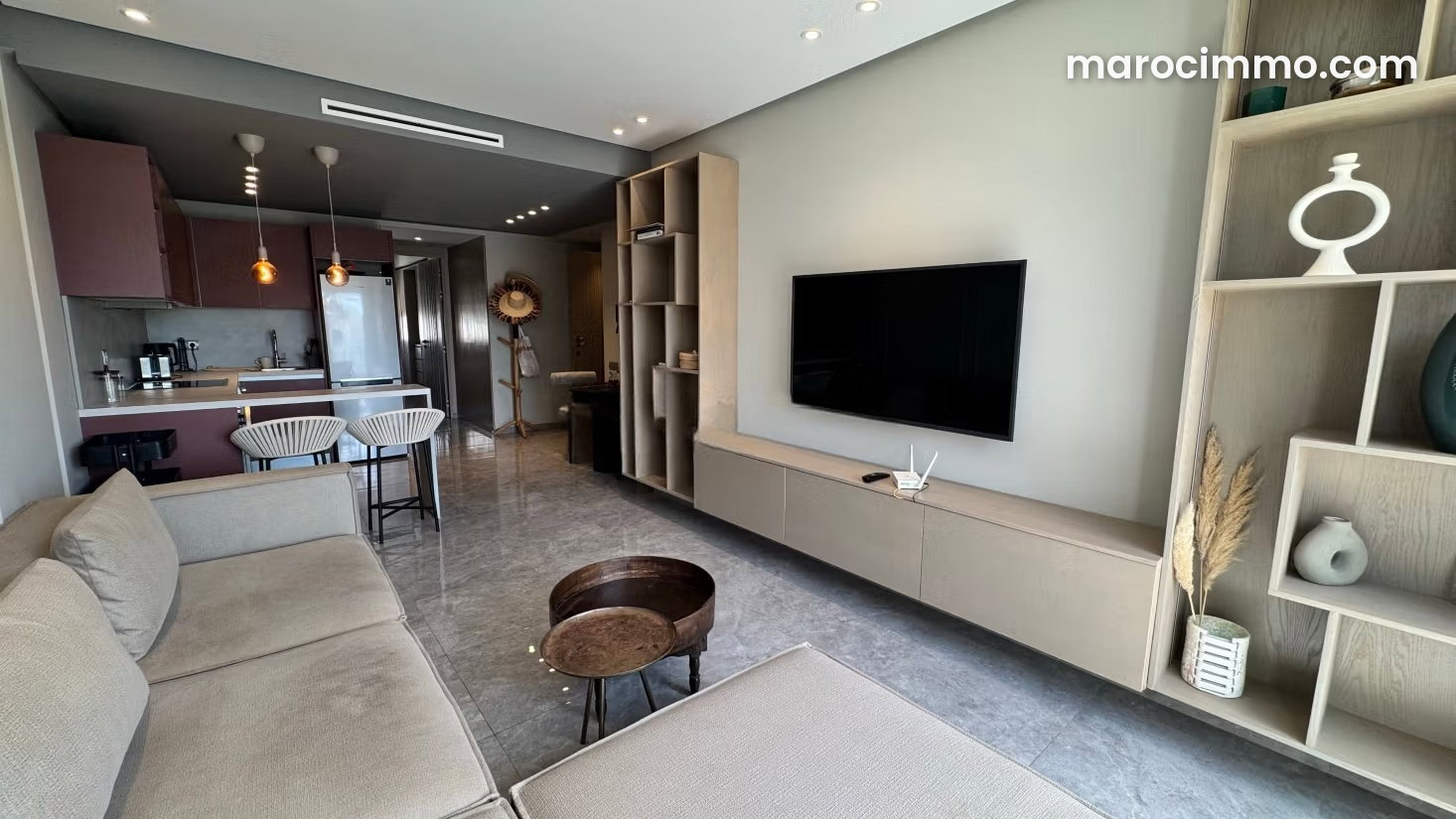 Appartement meublé avec terrasse à Ferme Bretonne, Casablanca — Casablanca