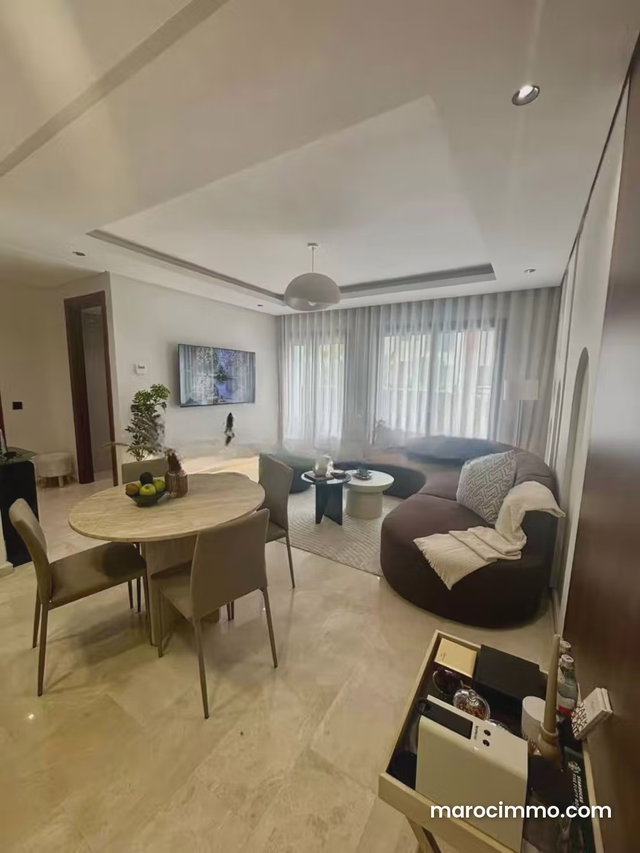Très bel appartement à louer à Ville Verte. Dimension 92 m². Entièrement meublé — 2