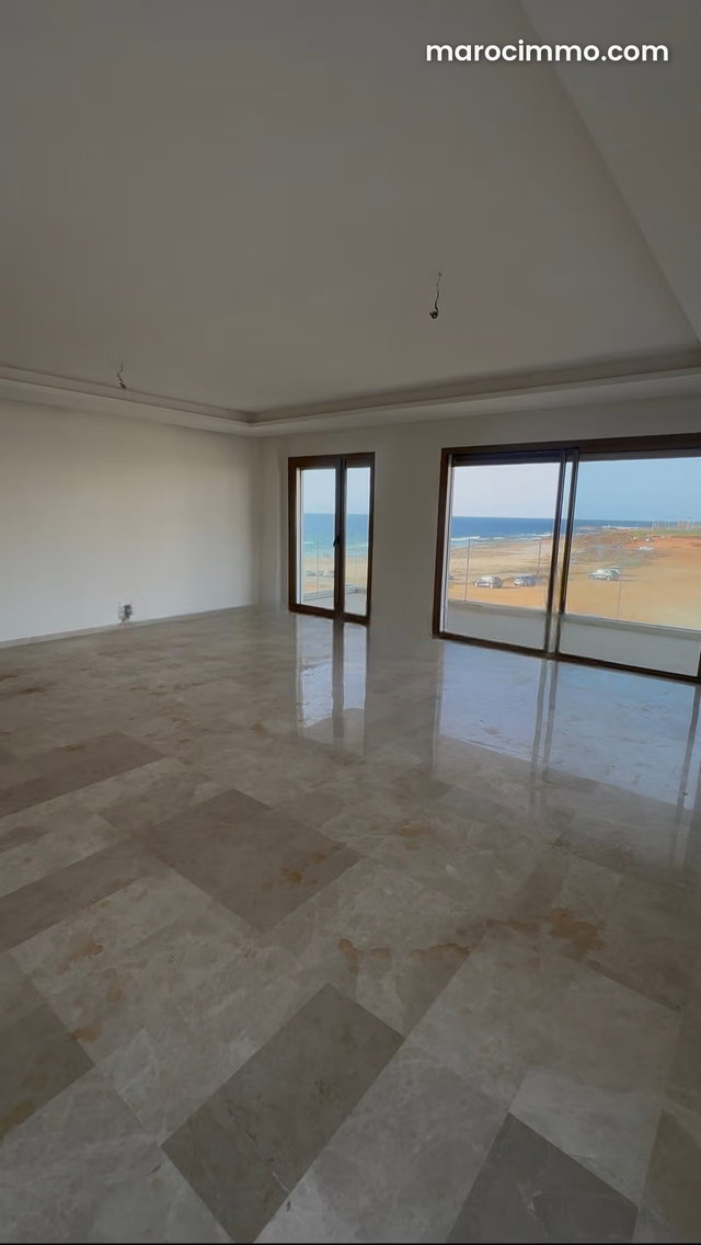 Très bel appartement à louer vue sur mer — 4