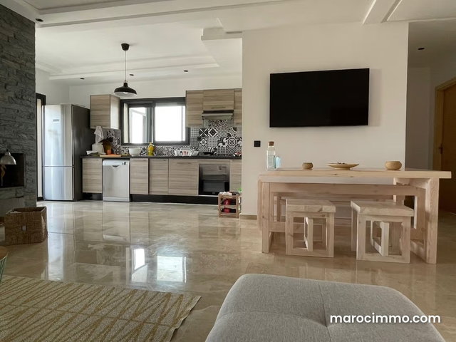 Sidi Rahal – À vendre Appt traversant 136 m² 3CH — 2