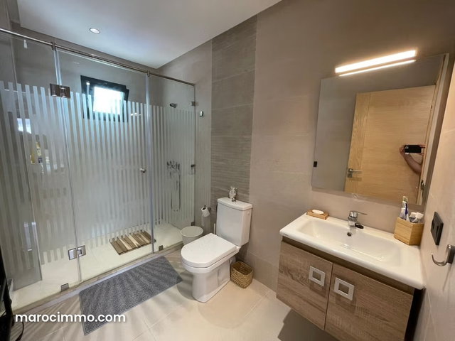 Sidi Rahal – À vendre Appt traversant 136 m² 3CH — 3