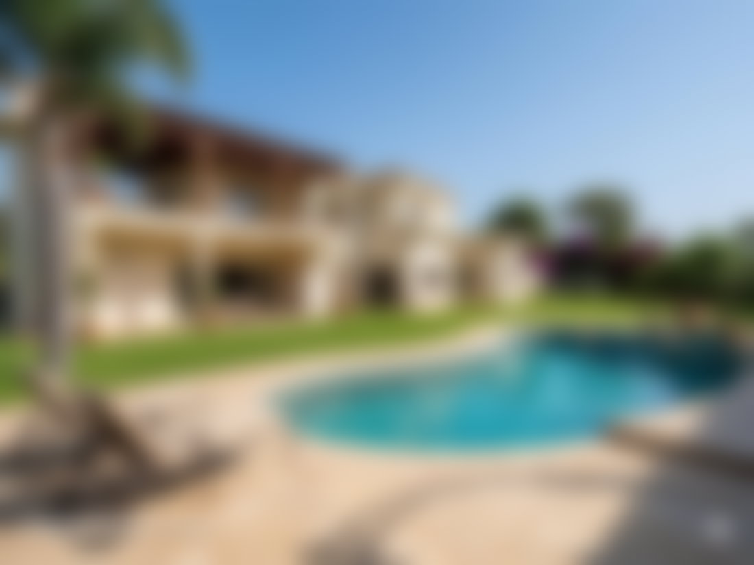 فيلا راقية مع مسبح في قلب السويسي الرباط