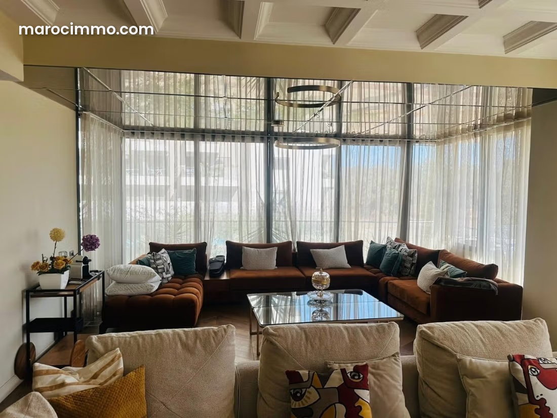 Appartement 200 m², terrasse et jardin privé, Casablanca Finance City — Casablanca