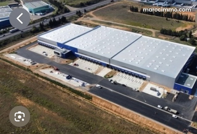 Vente de terrain à Zone industrielle. Superficie 60000 m² — 2