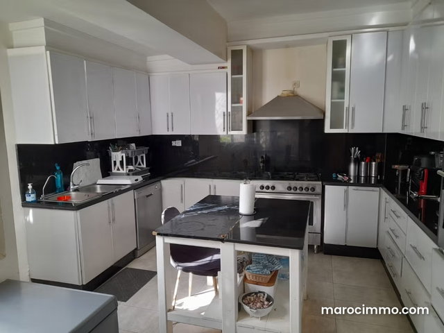 Villa 390m In Zone A Ville Vert Bouskoura — 3
