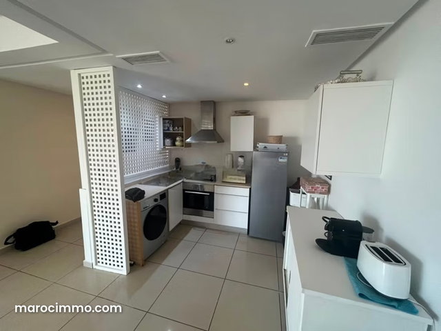 Appartement meublé de 2 chambres à louer — 4